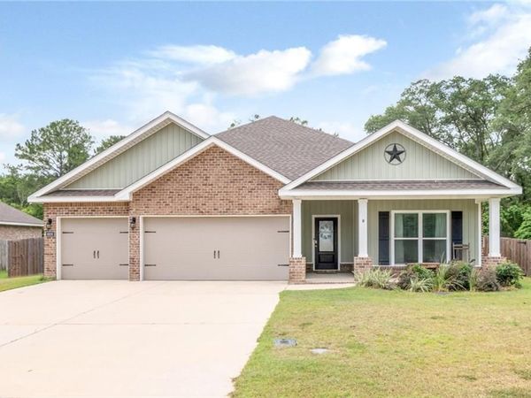 8926 Spanish Trail W, Grand Bay, AL 36541