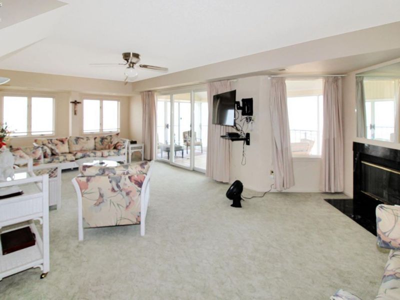 1909 E Harbor Road, Unit 407W, Port Clinton, OH 43452 Photo 25