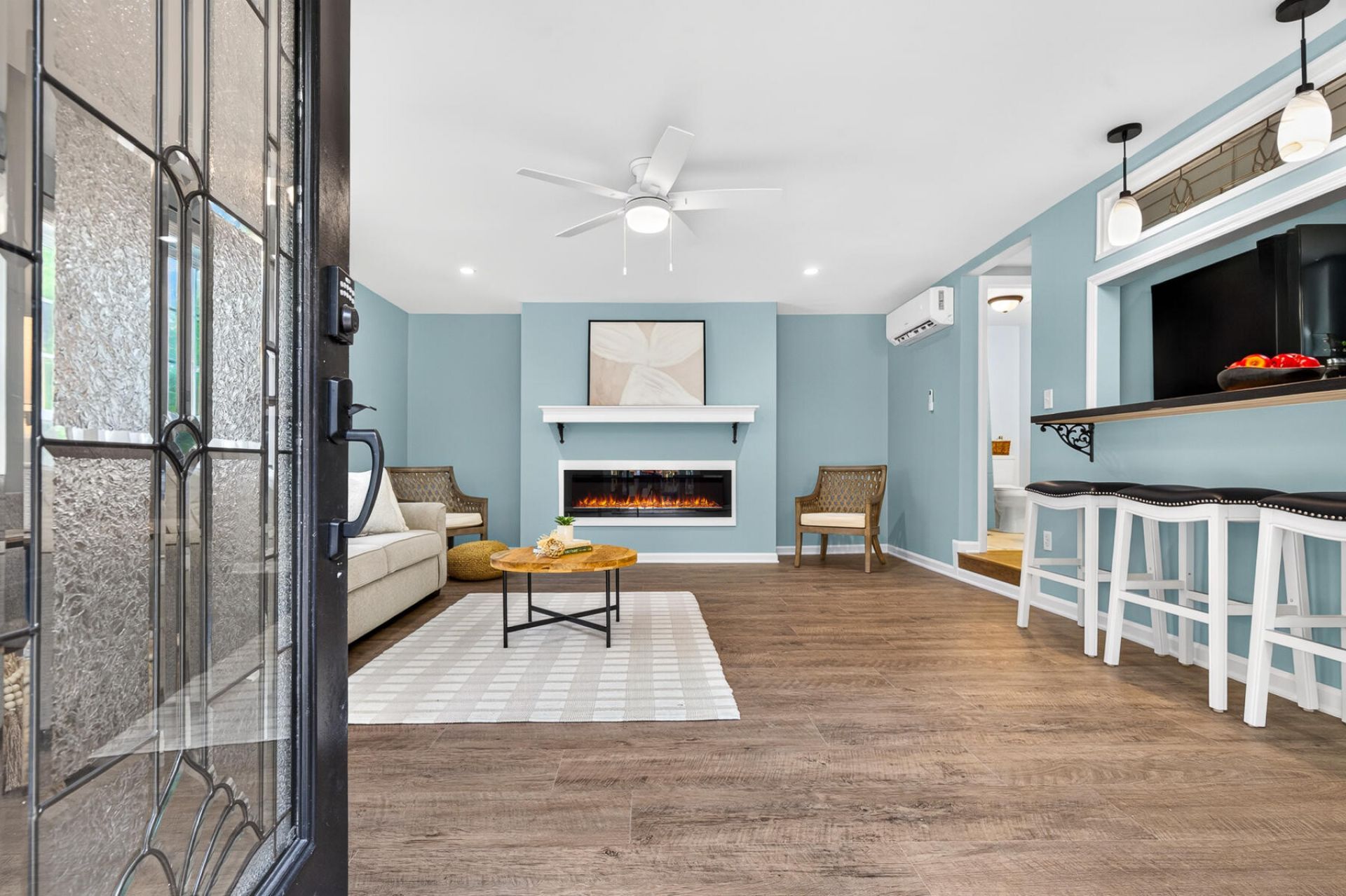 1085 Homestead Road Photo 15