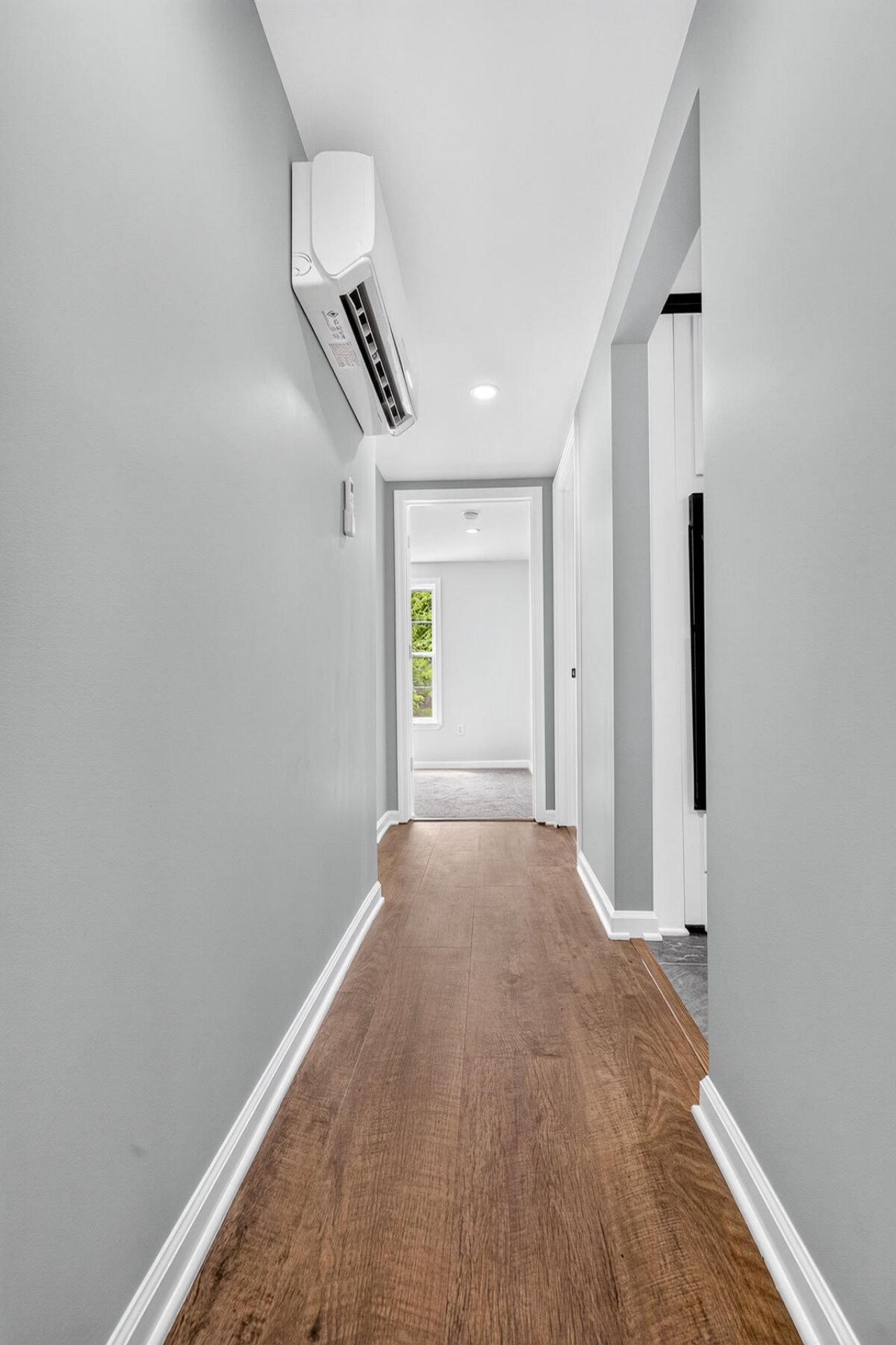 1085 Homestead Road Photo 25