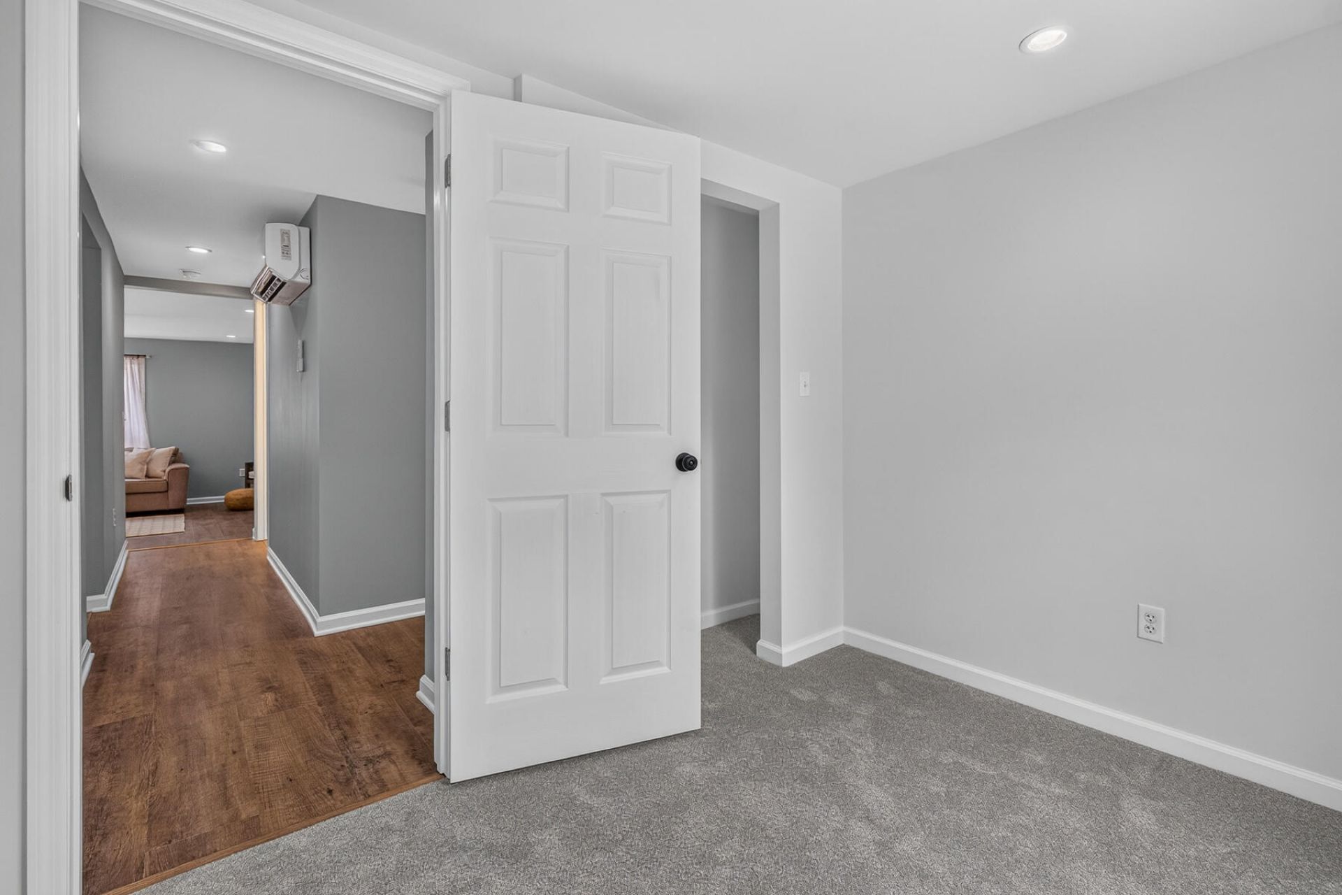 1085 Homestead Road Photo 42