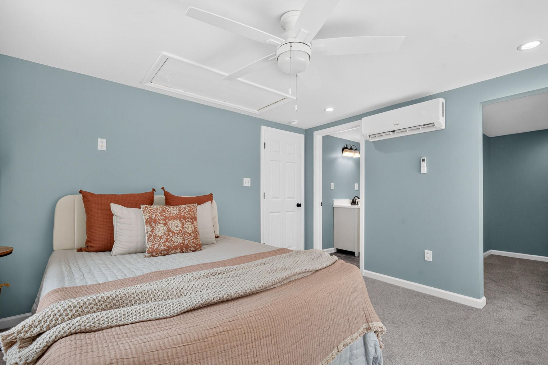 1085 Homestead Road Photo 50