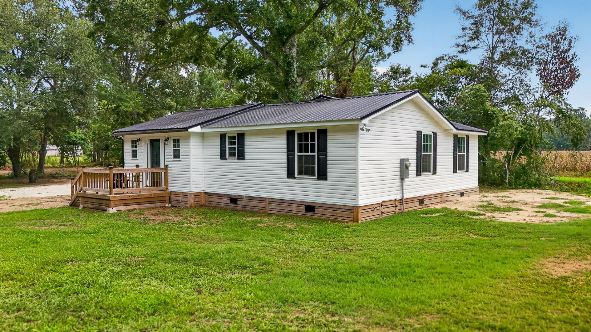 1085 Homestead Road Photo 8