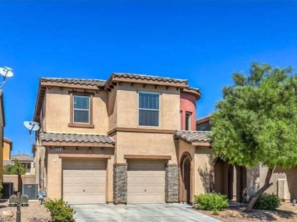 64 Honors Course Drive, Las Vegas, NV 89148