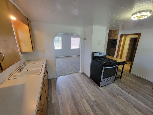 1006 Kosciusko Street, Manistee, MI 49660