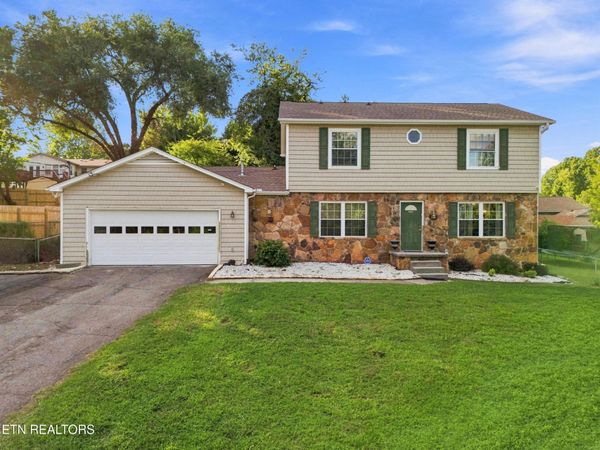 9205 Brandywine Circle, Knoxville, TN 37922