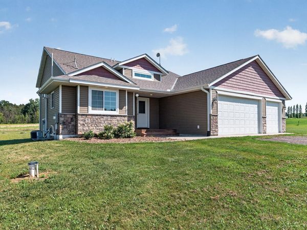 21050 336th Street , Taylors Falls, MN 55084