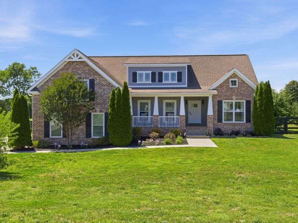 4016 Pleasant Gate Ln , Columbia, TN 38401