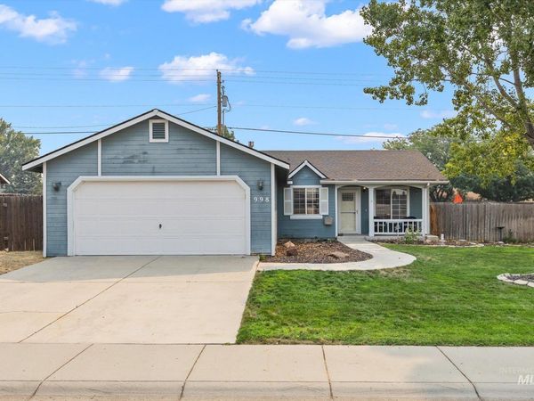 998 N Quartzite, Kuna, ID 83634