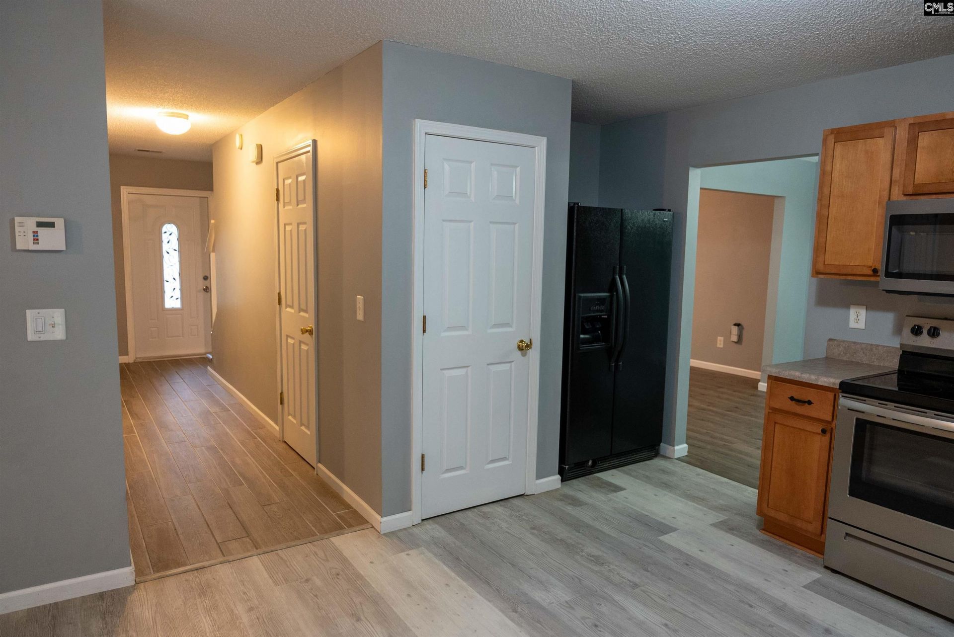 2161 Wilkinson Drive  Photo 8