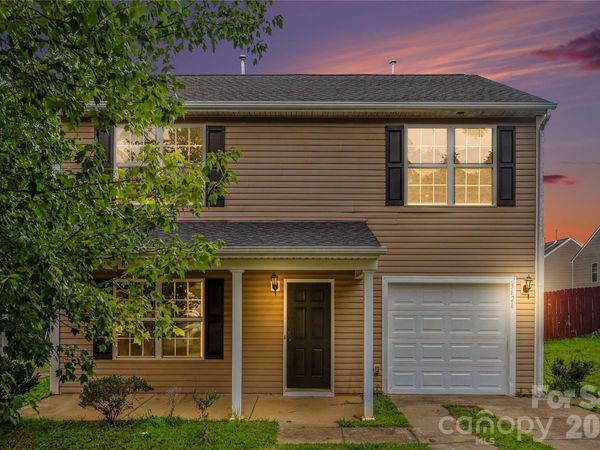 5626 Graypark Drive , Charlotte, NC 28269