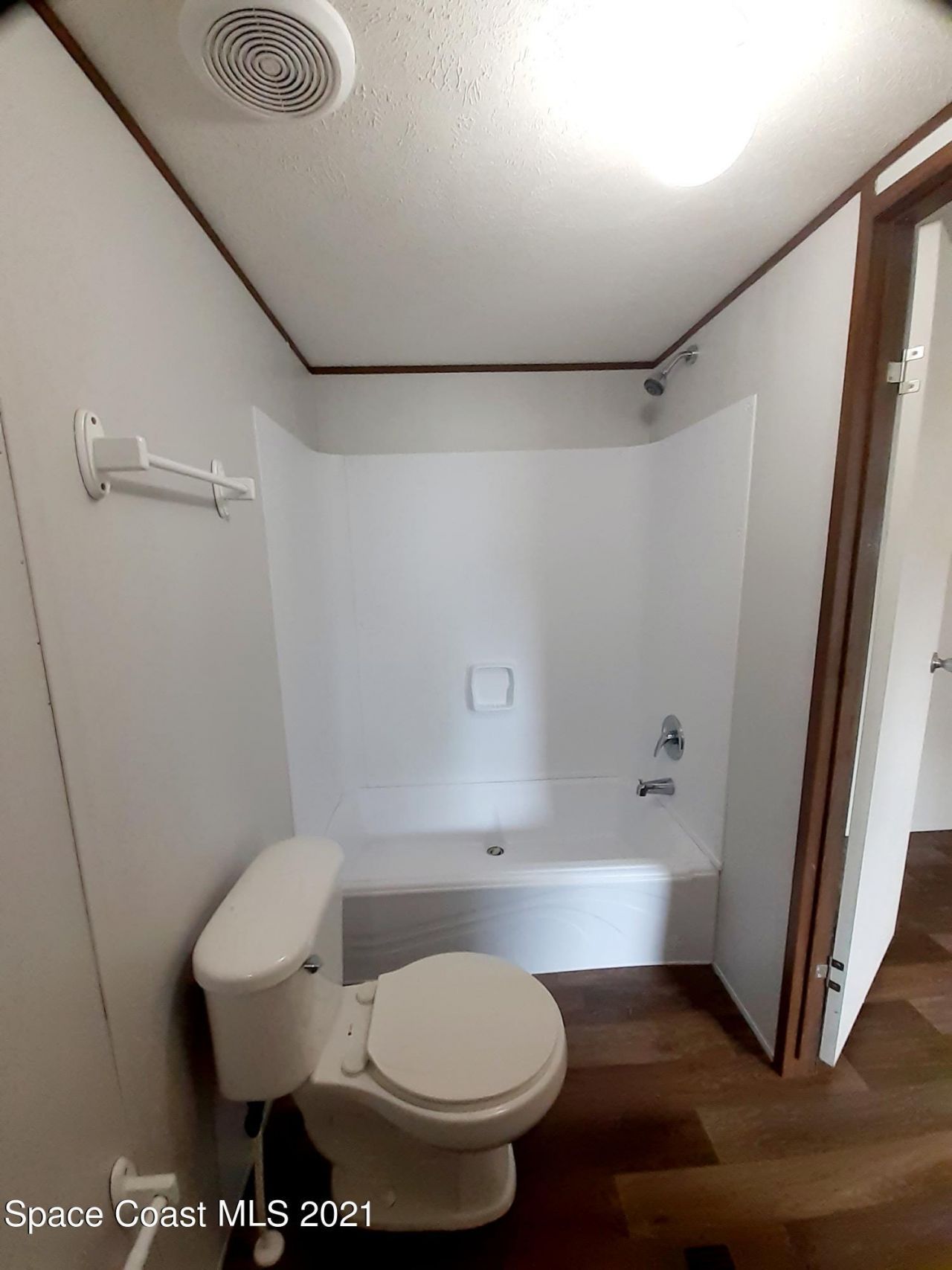 1632 Ridge Drive , Cocoa, FL 32926 Photo