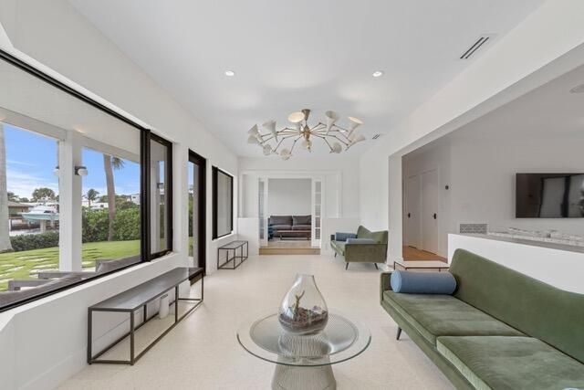 21 Duke Drive, Lake Worth Beach, FL 33460 Photo