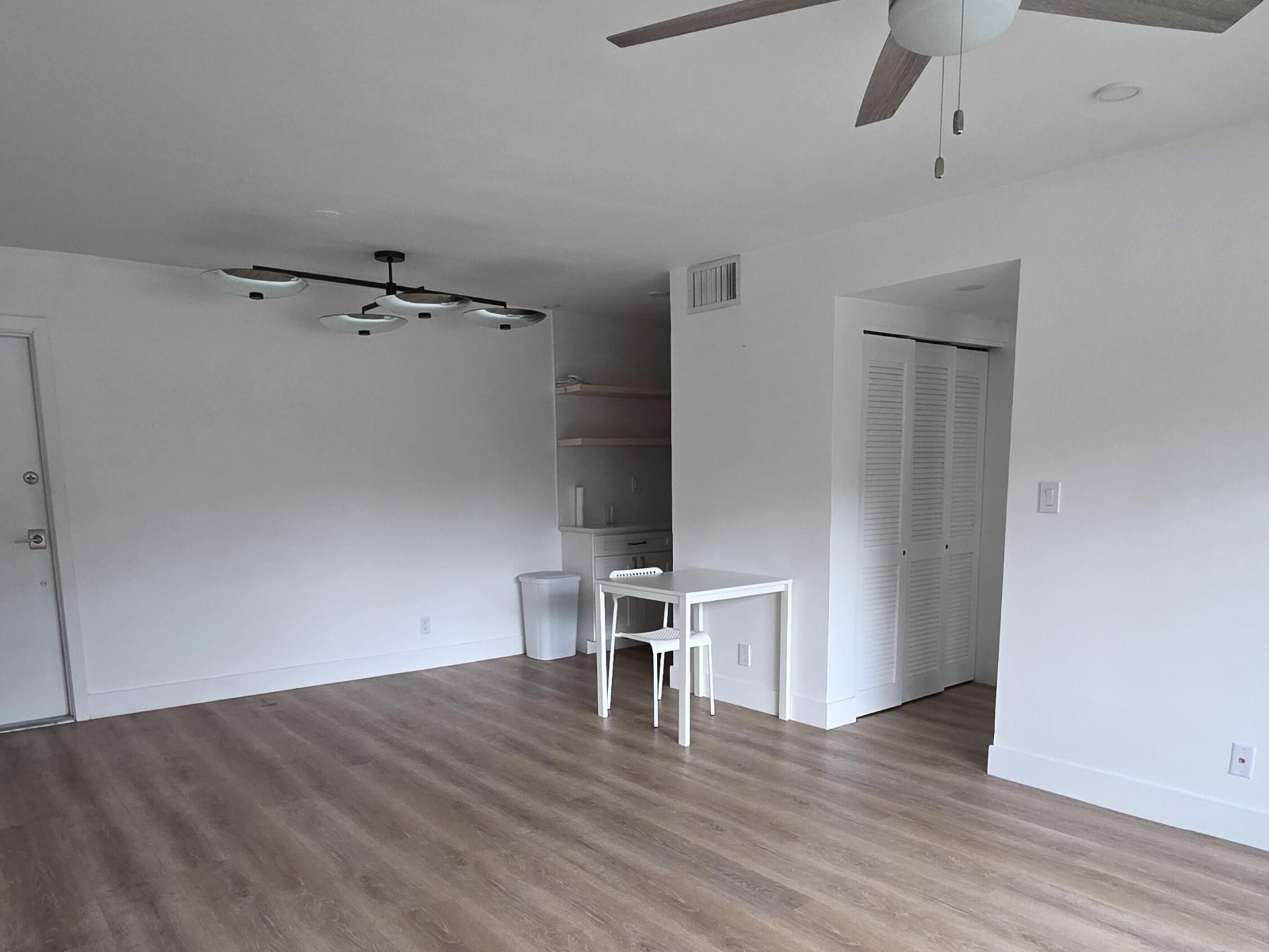 1001 SE 16th Street, Unit 7, Fort Lauderdale, FL 33316 Photo