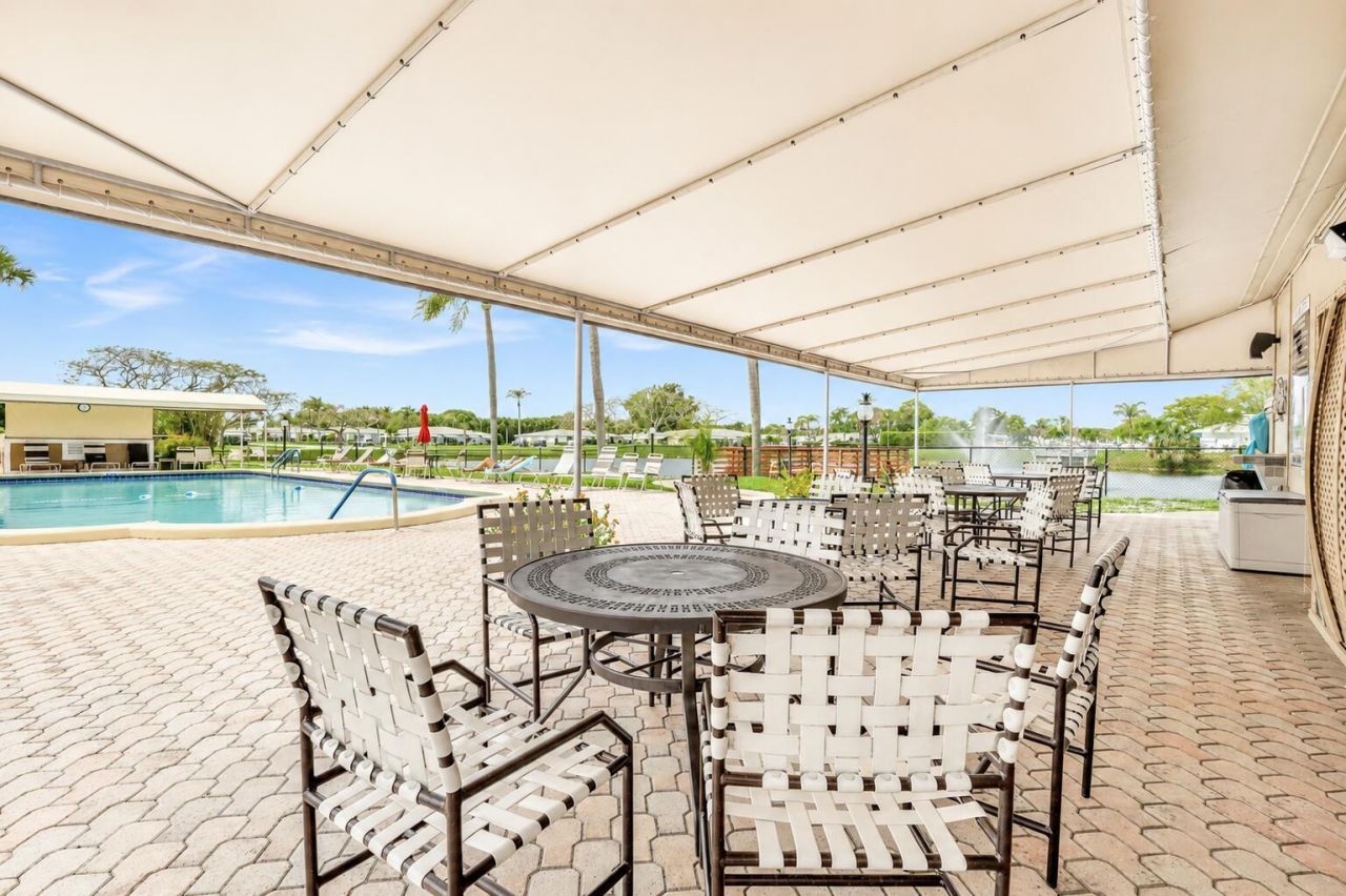 512 High Point Drive, Delray Beach, FL 33445 Photo