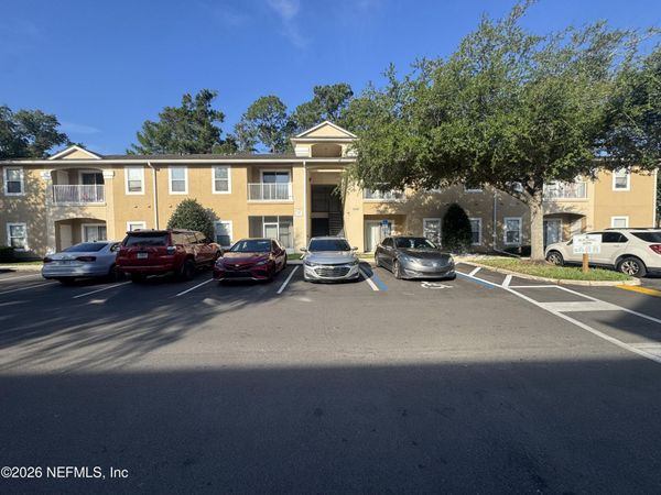 6099 MAGGIES Circle, Unit 114, Jacksonville, FL 32244