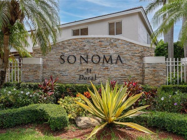 5622 NW 112th Ct, Doral, FL 33178