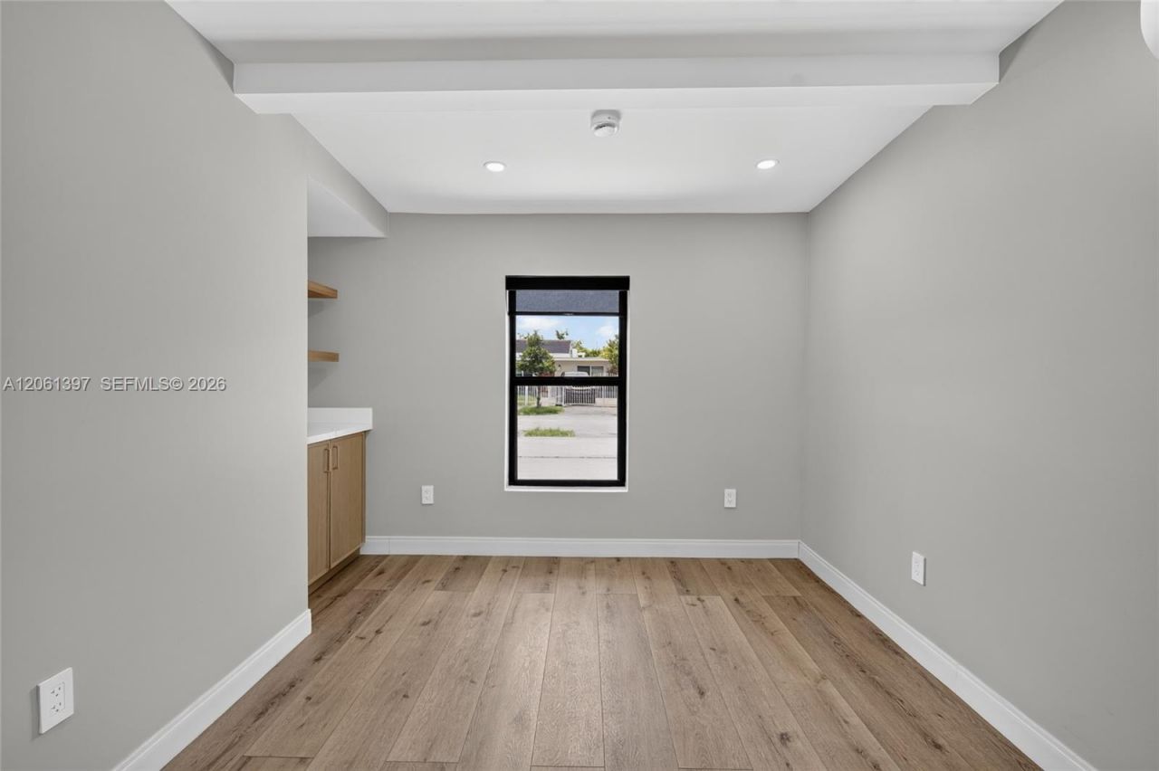 1011 NW 30th Ct , Unit 1, Miami, FL 33125 Photo