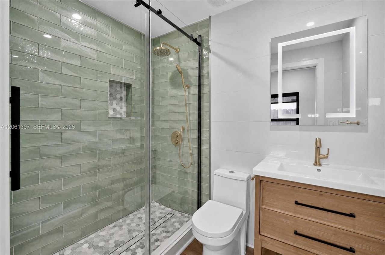 1011 NW 30th Ct , Unit 1, Miami, FL 33125 Photo
