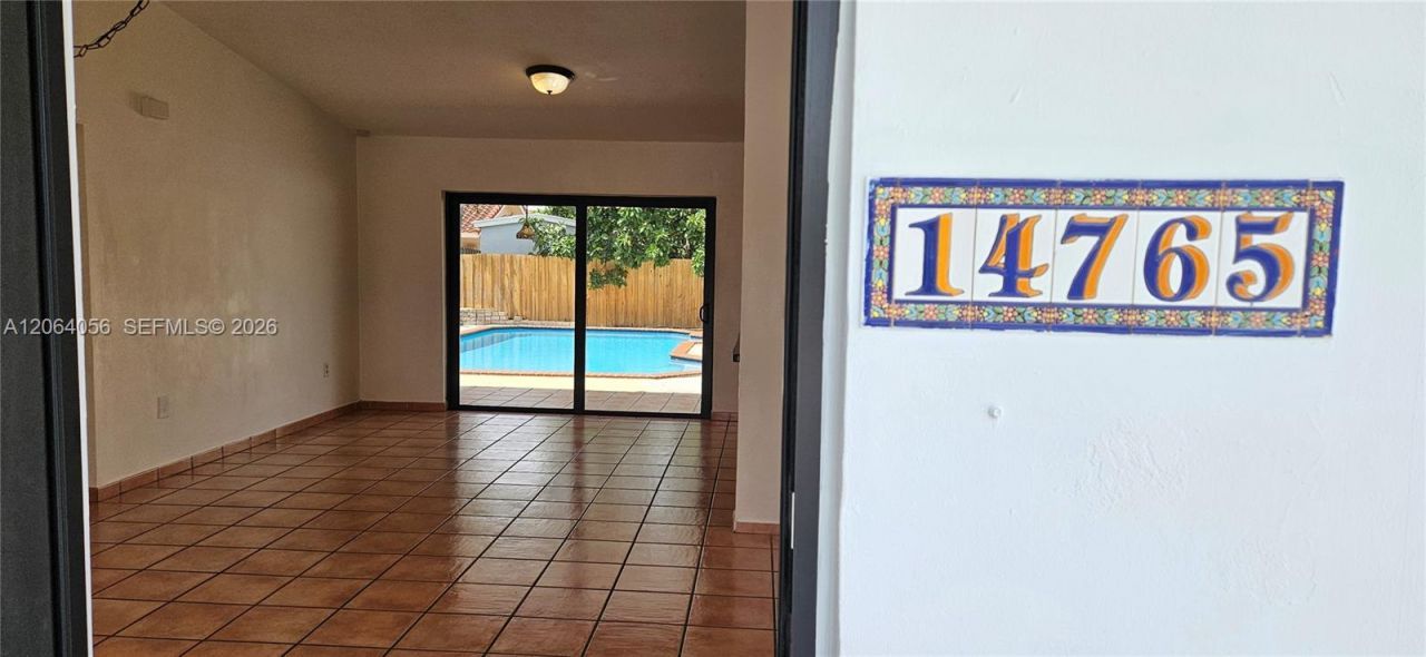 14765 SW 82nd St, Miami, FL 33193 Photo