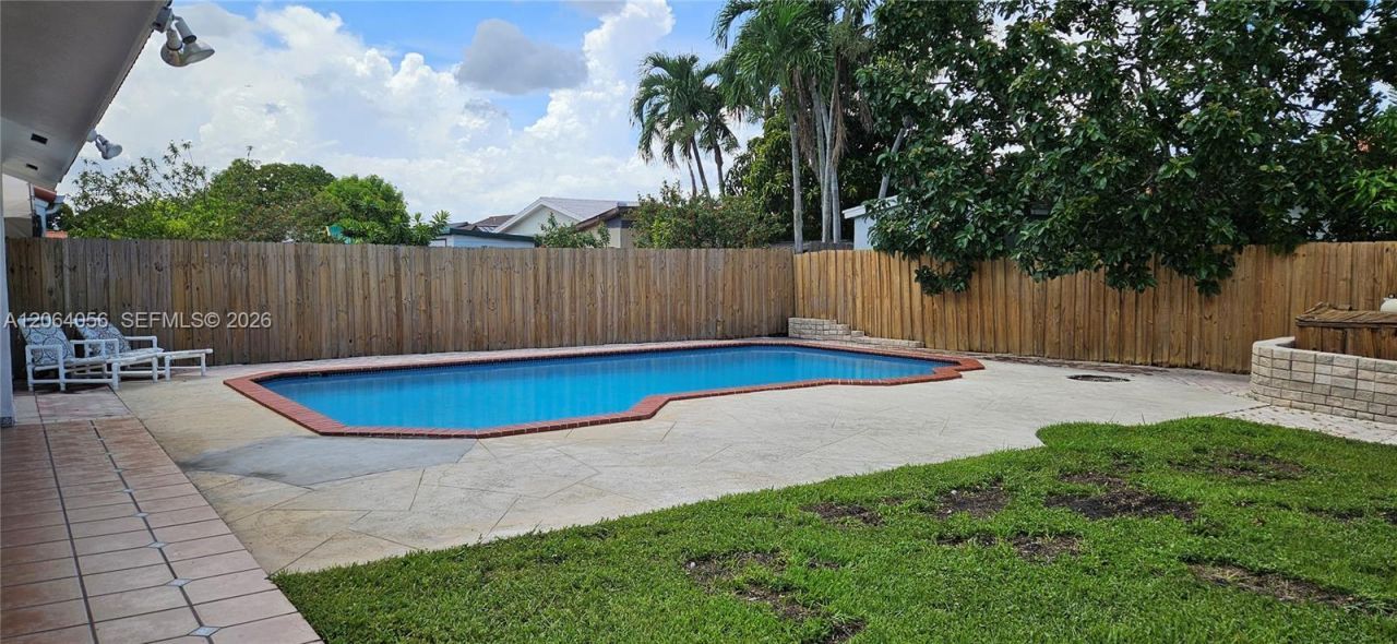 14765 SW 82nd St, Miami, FL 33193 Photo