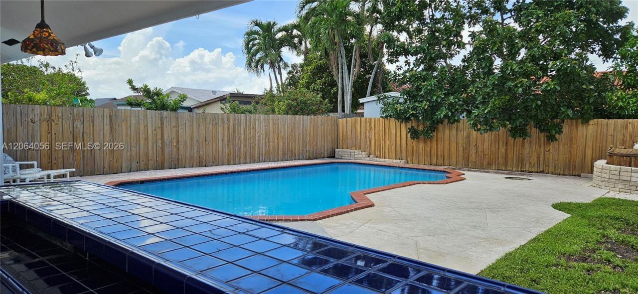 14765 SW 82nd St, Miami, FL 33193 Photo