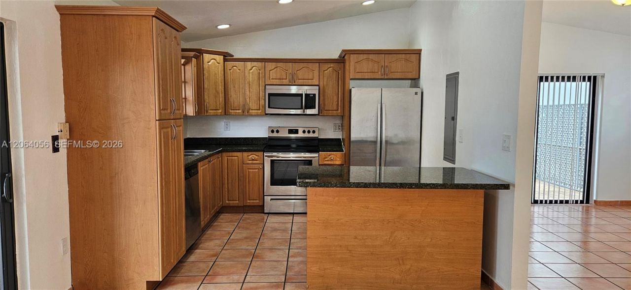 14765 SW 82nd St, Miami, FL 33193 Photo
