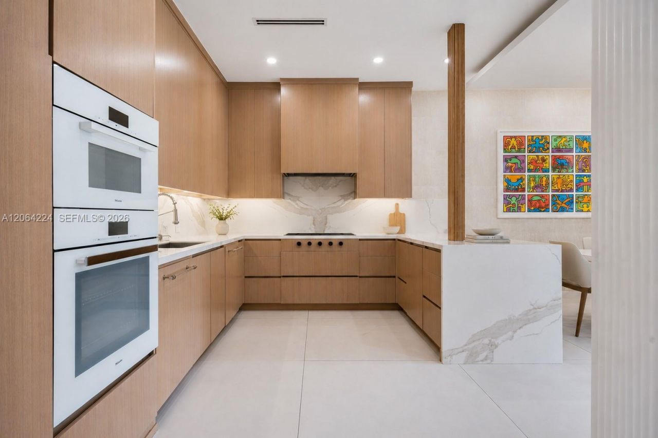 6203 Laguna Path N , Miami Beach, FL 33141 Photo