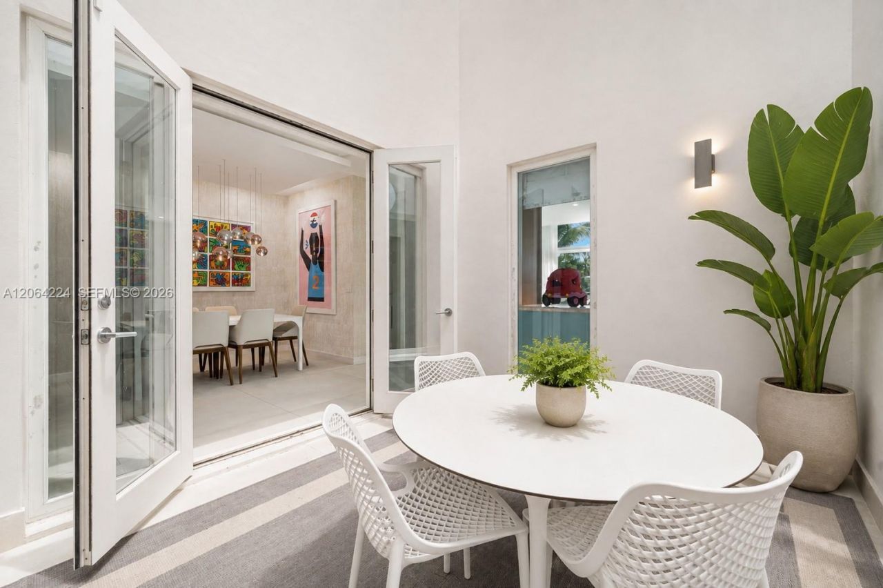 6203 Laguna Path N , Miami Beach, FL 33141 Photo