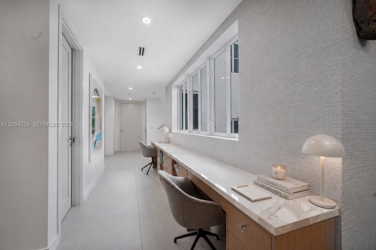 6203 Laguna Path N , Miami Beach, FL 33141 Photo
