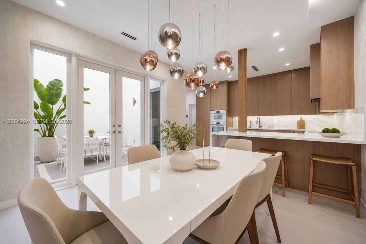 6203 Laguna Path N , Miami Beach, FL 33141 Photo