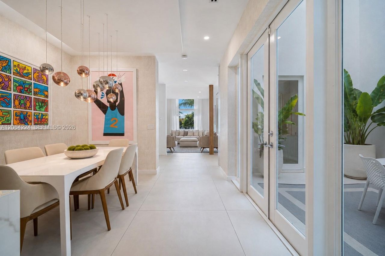6203 Laguna Path N , Miami Beach, FL 33141 Photo
