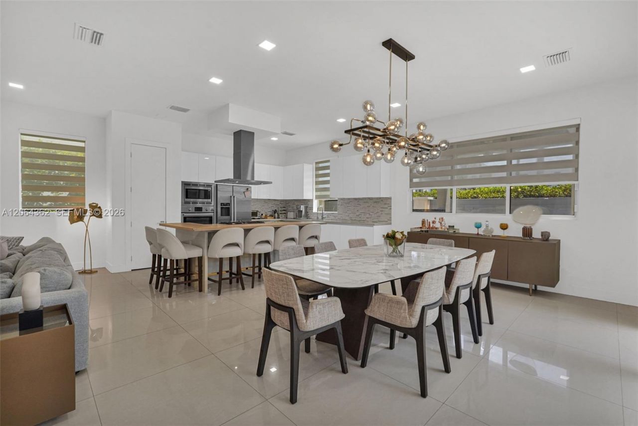 7509 NW 99th Ave, Doral, FL 33178 Photo