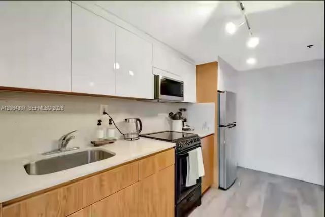19201 Collins Ave , Unit 540, Sunny Isles Beach, FL 33160 Photo