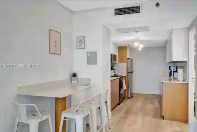 19201 Collins Ave , Unit 540, Sunny Isles Beach, FL 33160 Photo