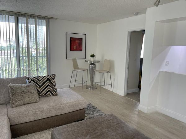 800 N Miami Ave, Unit E-509, Miami, FL 33136