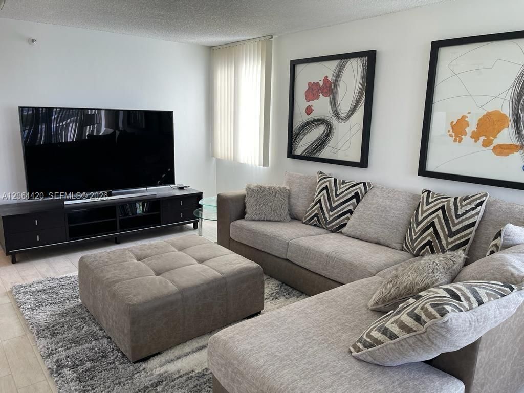 800 N Miami Ave, Unit E-509, Miami, FL 33136 Photo