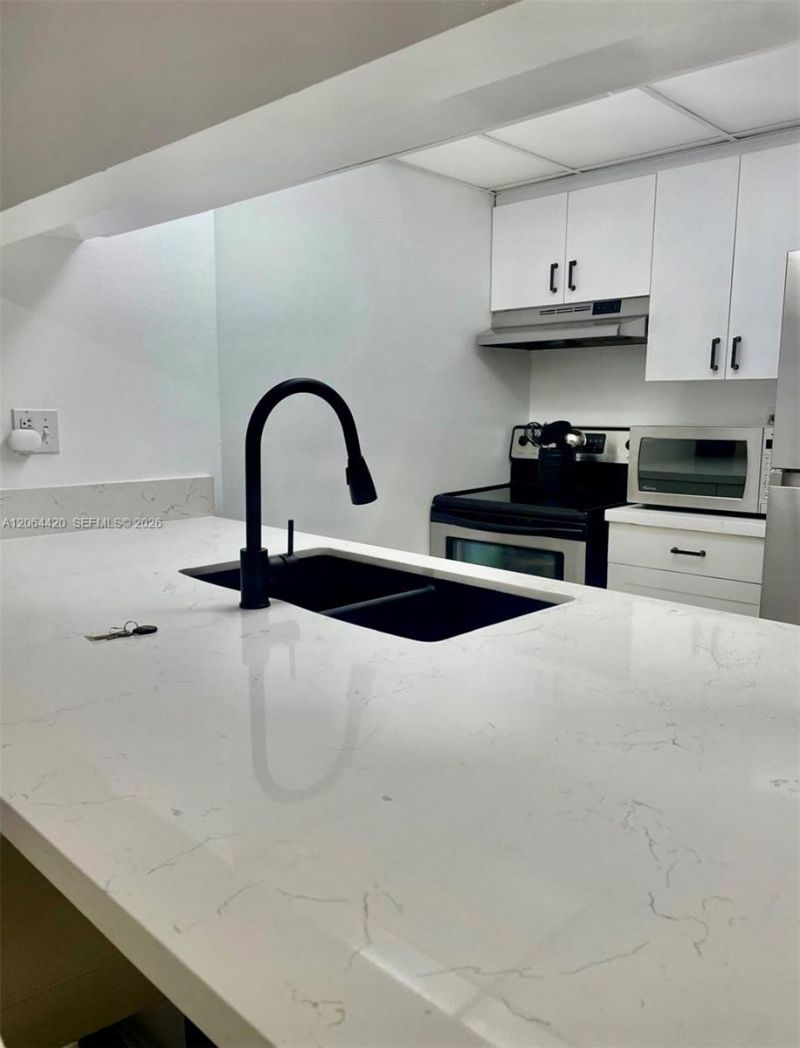 800 N Miami Ave, Unit E-509, Miami, FL 33136 Photo