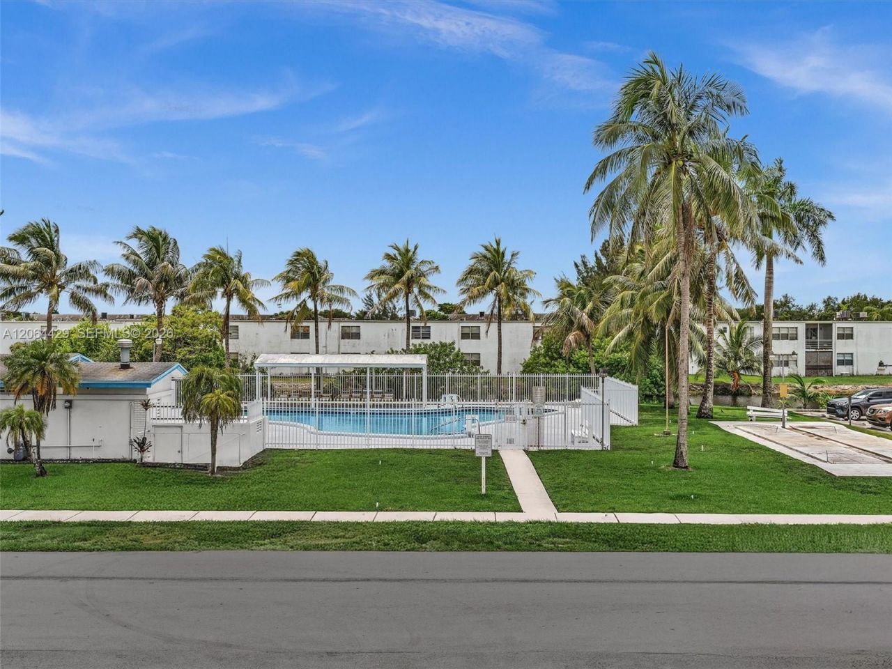 15 NW 204th St , Unit 30, Miami Gardens, FL 33169 Photo