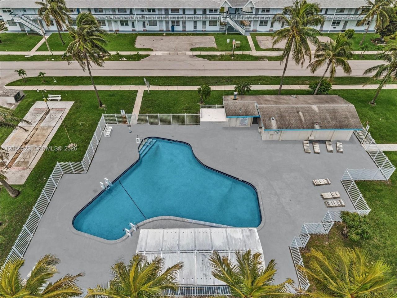 15 NW 204th St , Unit 30, Miami Gardens, FL 33169 Photo