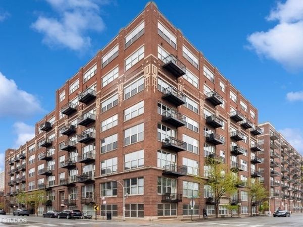 1500 W Monroe Street , Unit 304, Chicago, IL 60607