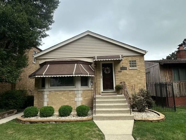 10753 S Washtenaw Avenue , Chicago, IL 60655