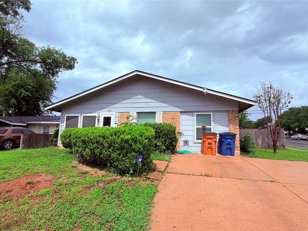 8404 Maine DR, Austin, TX 78758
