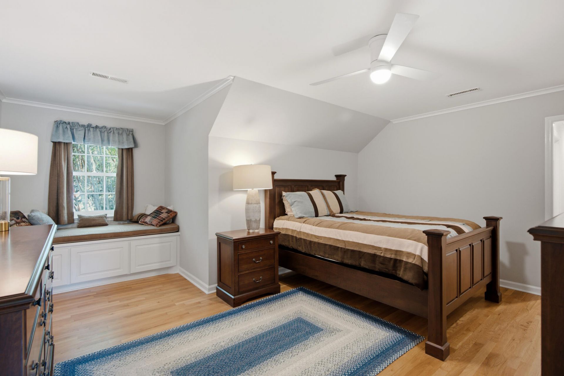 7 Cochran Court Photo 31
