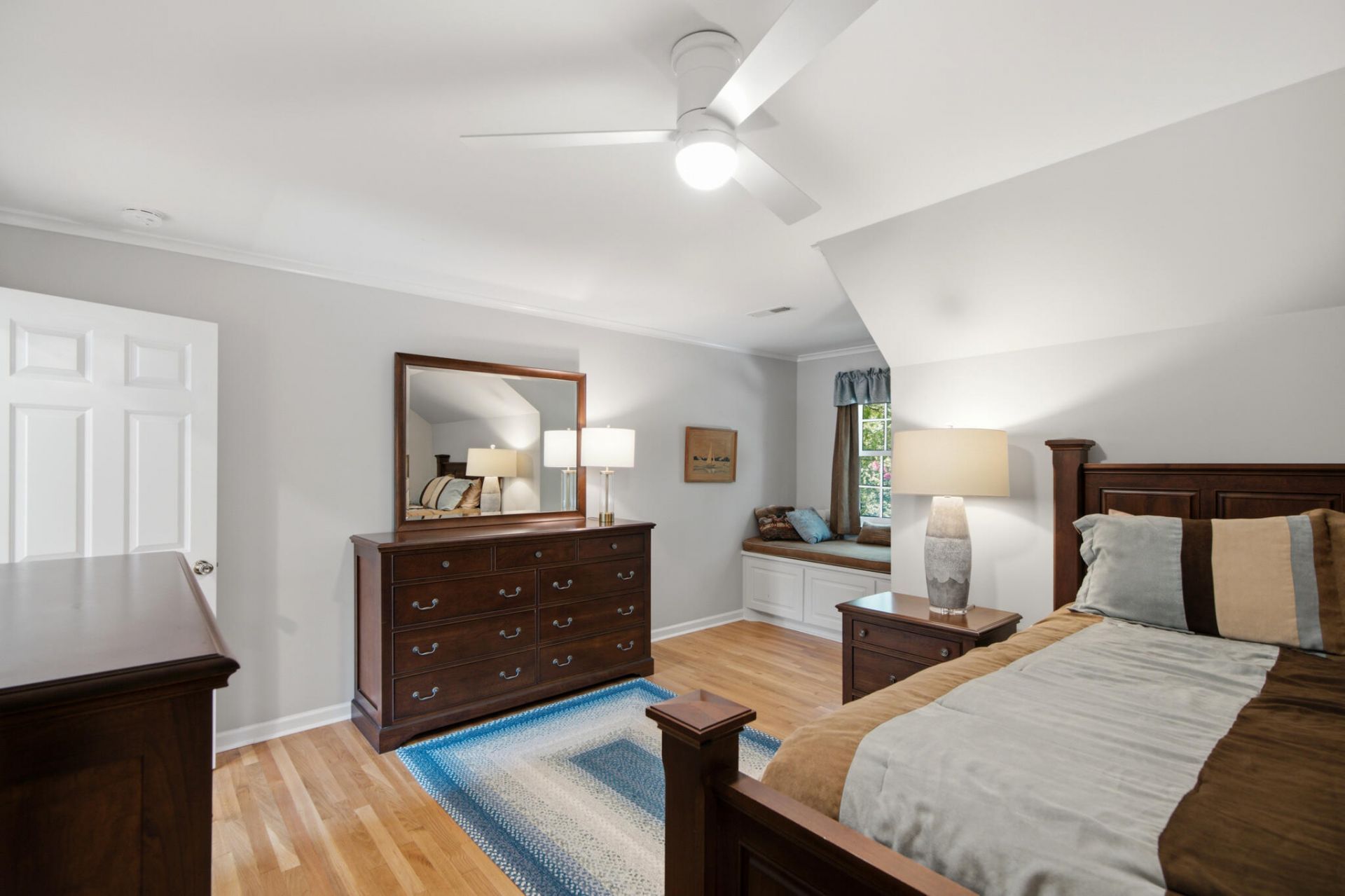 7 Cochran Court Photo 32