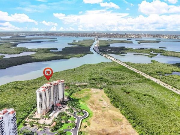 1050 Borghese LN , Unit 206, NAPLES, FL 34114