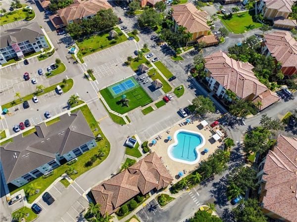 2913 Tuscan DR, Unit 203, CAPE CORAL, FL 33909