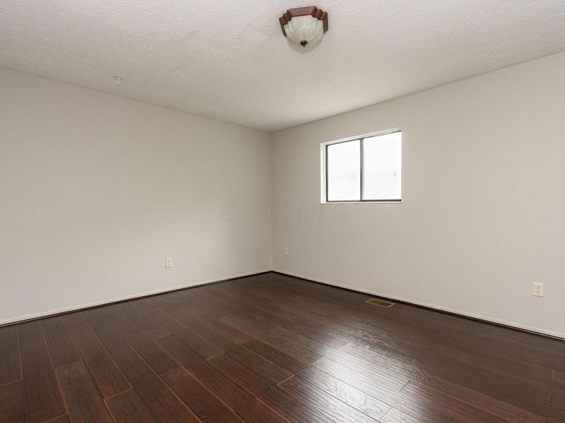3248 Summertime Court, Unit 19, Columbus, OH 43221 Photo 13