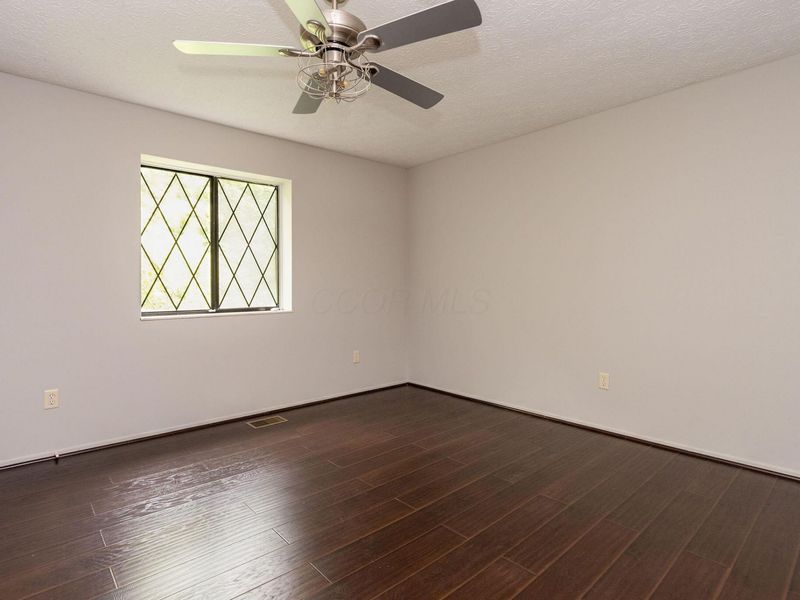 3248 Summertime Court, Unit 19, Columbus, OH 43221 Photo 17