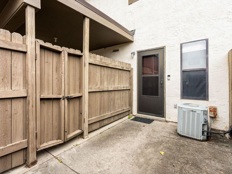 3248 Summertime Court, Unit 19, Columbus, OH 43221 Photo 21